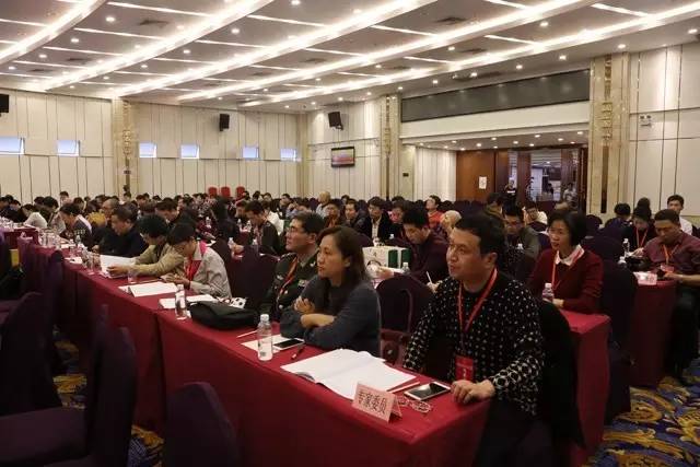 福建省药师协会召开第一届第二次会员代表大会(图9) 福建省药师协会召开第一届第二次会员代表大会(图9)